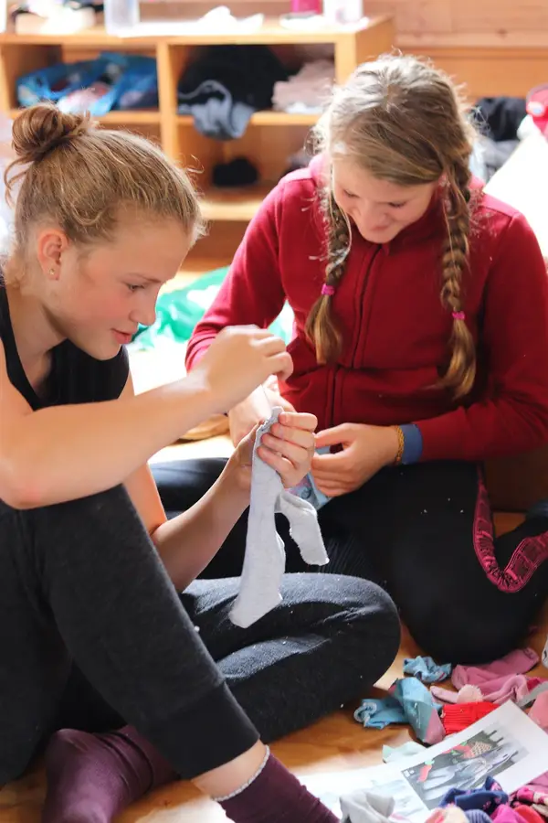 Děti při aktivitách na letním táboře